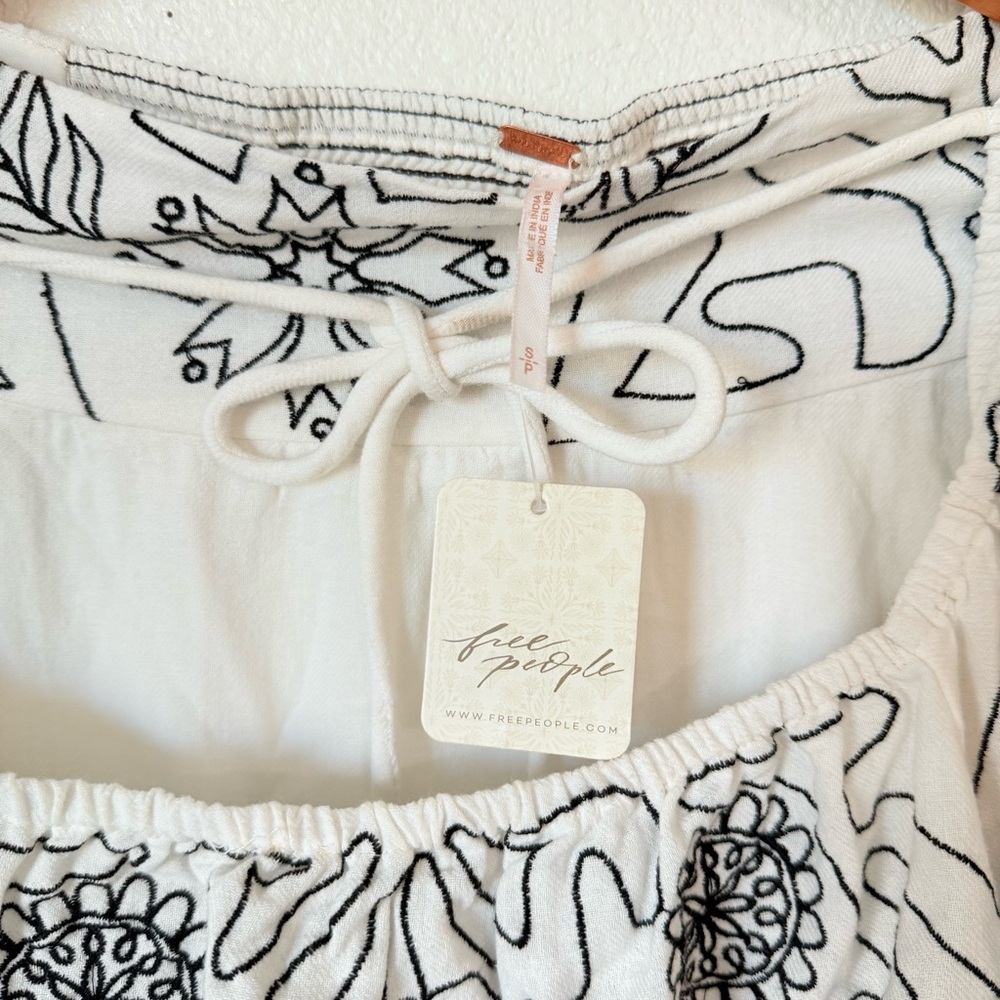 FREE PEOPLE LOTUS 2 PEICE SET - WHITE/BLACK COMBO SIZE SMALL - Picture 12 of 13